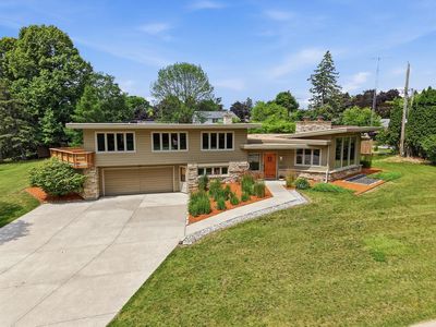 1116 N 5th STREET, Manitowoc, WI, 54220