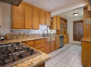 22095 Caminito Vino, Laguna Hills, CA 92653