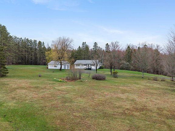 5th image of 945 Pictou Rd E