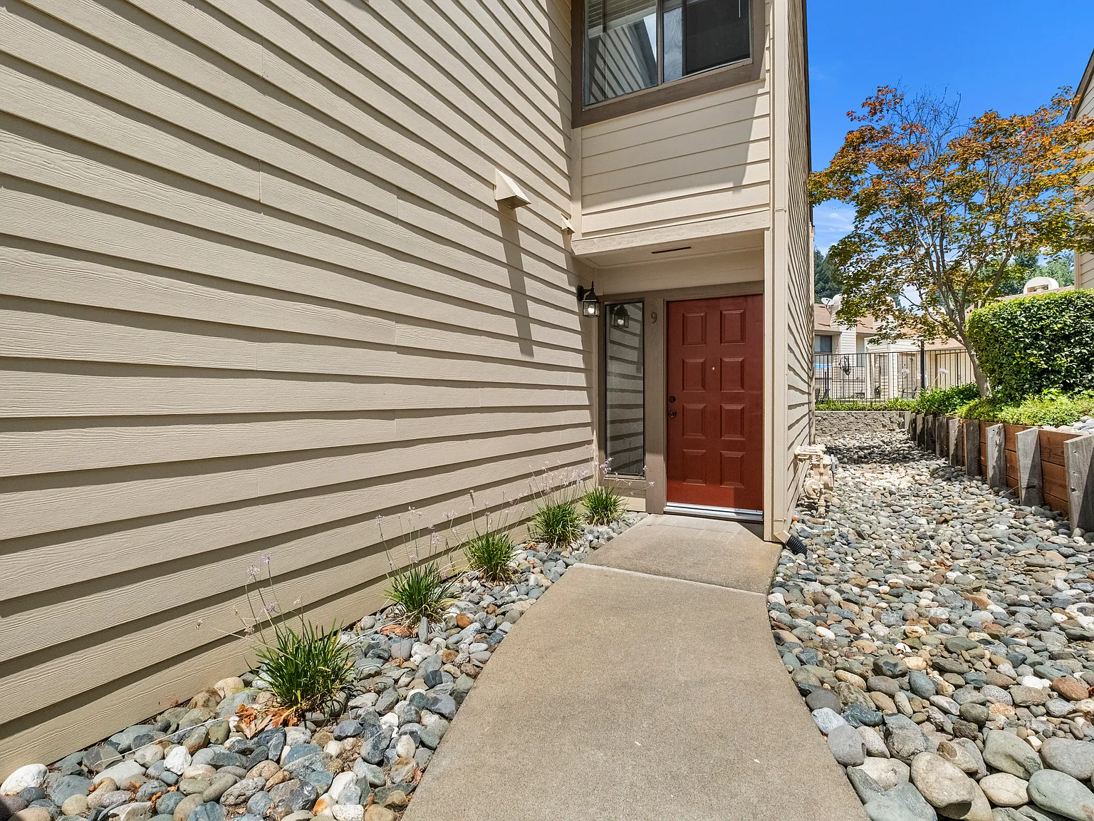 2 bed, 1209 sqft, $2,550 — Photo 4