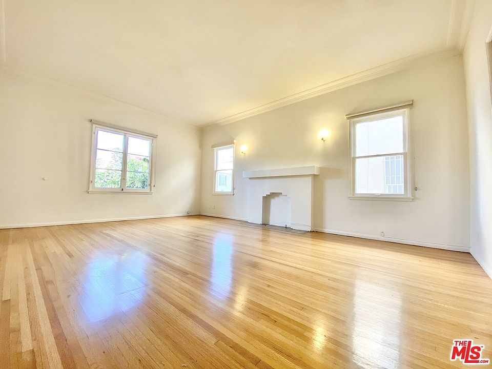 1st image of 340 N Gardner St #A