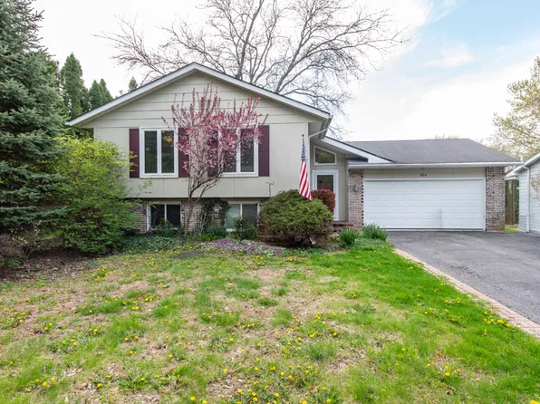 814 Holdridge Ave, Winthrop Harbor, IL 60096