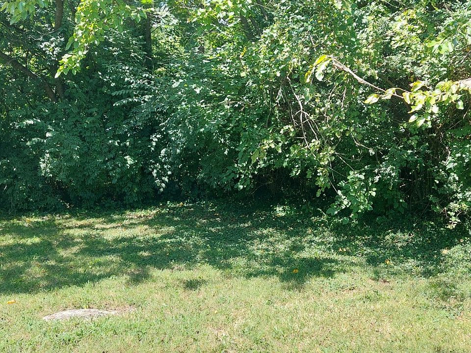 1st image of 1833 Woodbine Ave Lot 21