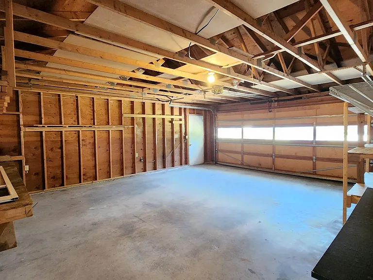 224 Glacier Dr — Photo 14
