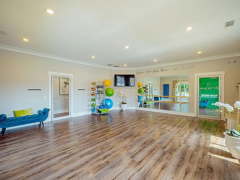 Beverly Villas — Photo 36