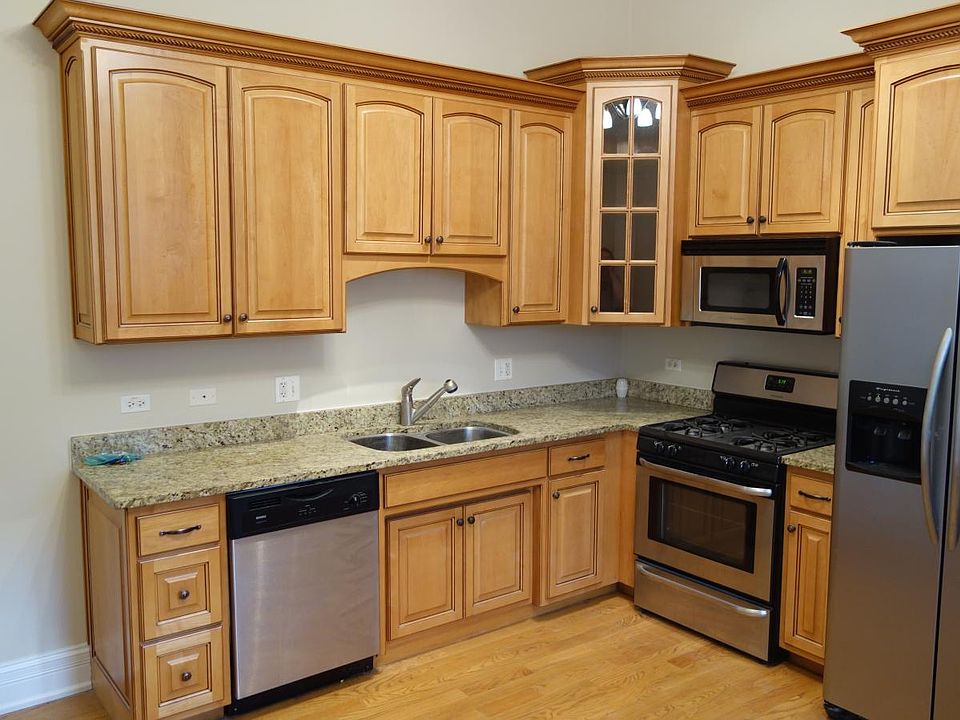 1st image of 3009 W Polk St #3
