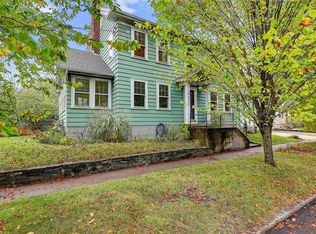 575 Wayland Ave, Providence, RI 02906