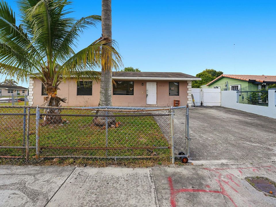 1st image of 20352 NW 39th Court