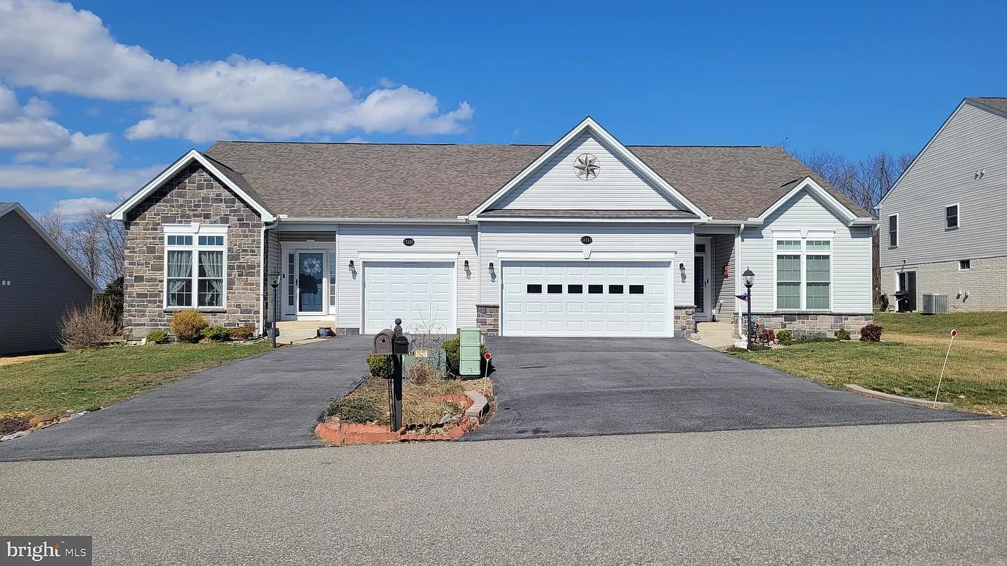 13880 Patriot Way photo 1