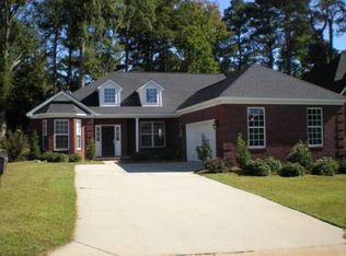 113 Royal Woods Dr, Columbia, SC 29210