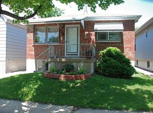 4111 Burgen Ave, Saint Louis, MO 63116