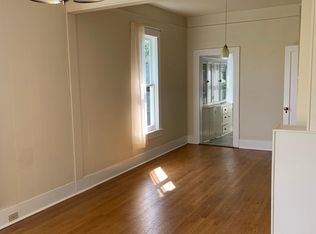 717 N 61st St, Seattle, WA 98103