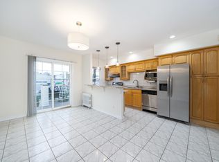 6128 Madison St, West New York, NJ 07093