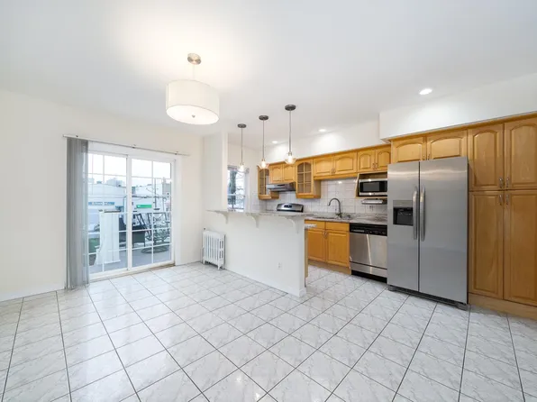 6128 Madison St, West New York, NJ 07093