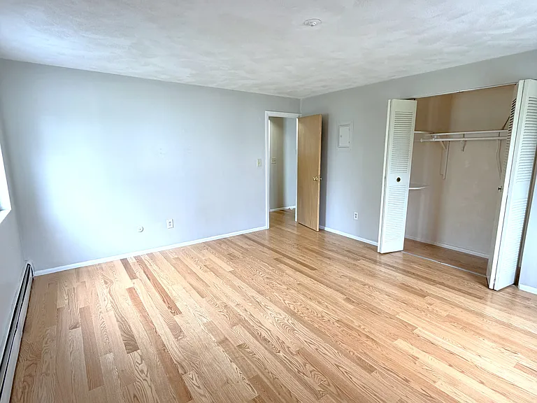 41 South St #4 — Photo 4