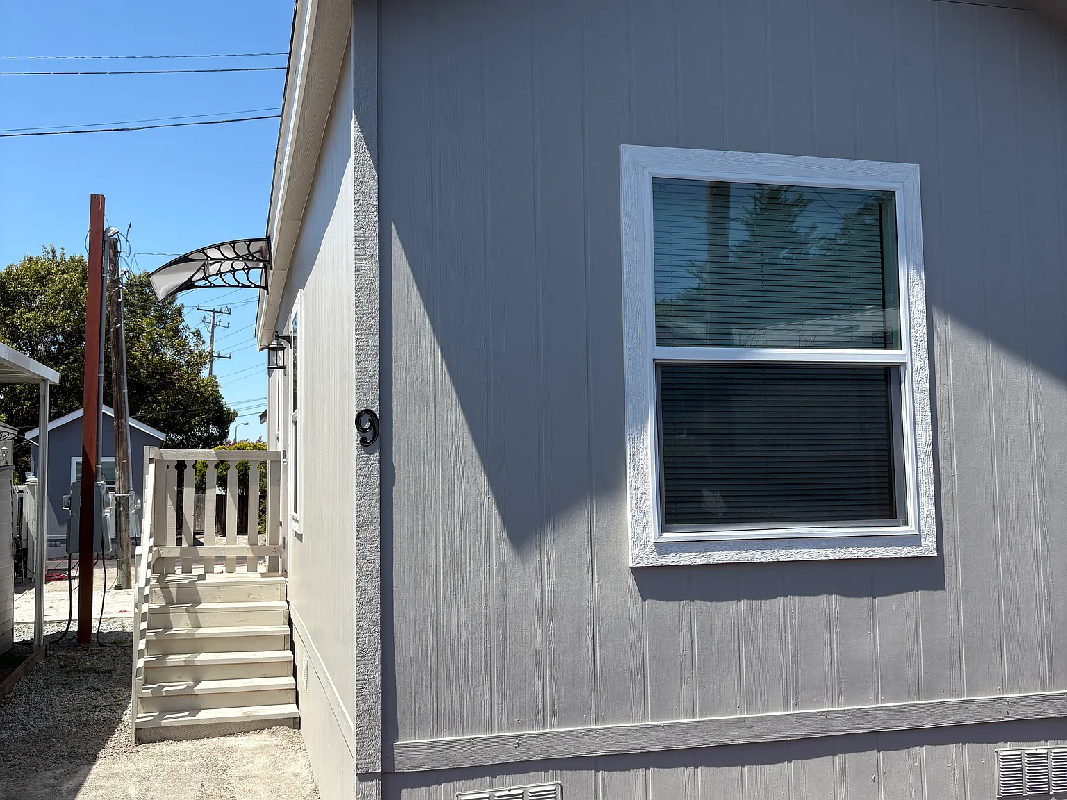 2 bed, 385 sqft, $2,345 — Photo 1