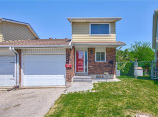 537 Shingle Bridge Pl, Cambridge, ON N3H5C4