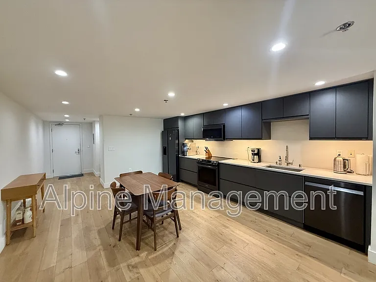 699 Pennsylvania Ave #1 — Photo 7