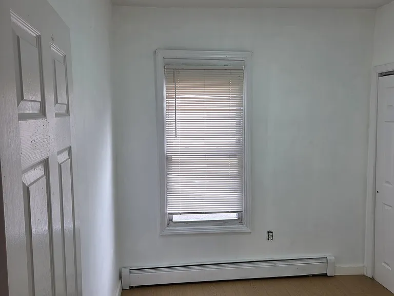 773 E 26th St #1 — Photo 9