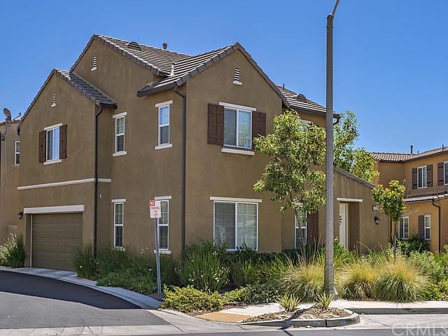 1st image of 37326 Paseo Tulipa