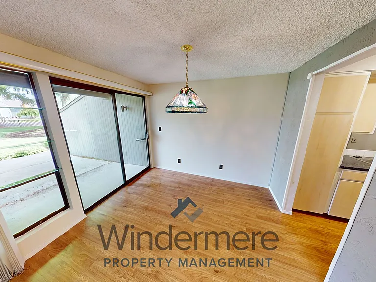 601 Village Way #13 — Photo 5