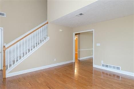 4th image of 3848 Scarlet Oak Ln