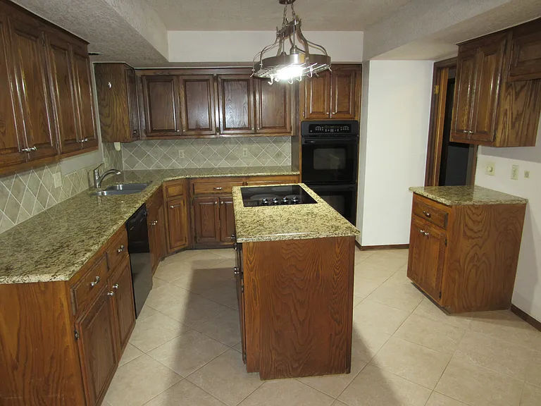 1006 Sunny Brook Dr — Photo 11