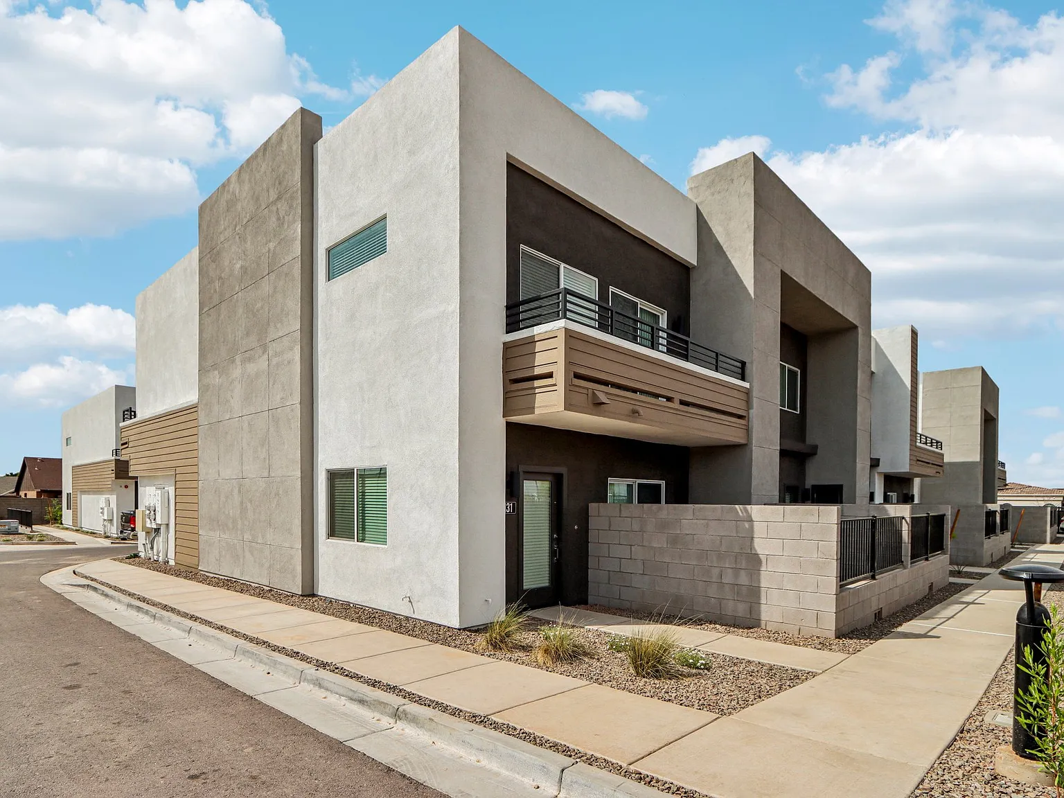 Elevate at Red Mountain Townhomes — Photo 1