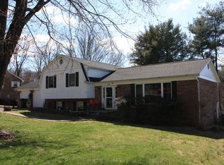1203 Poplar Ct, Greeneville, TN 37743