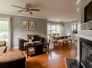 9817 Castain Dr, Raleigh, NC 27617