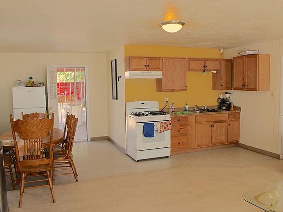4th image of 3371 Hickerson Dr