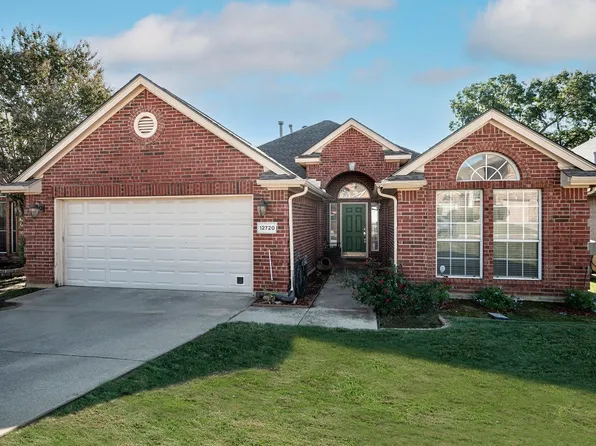 12720 Chinaberry Ct, Euless, TX 76040
