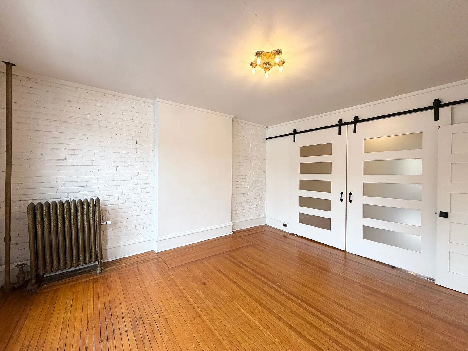 Dover Apartments — Photo 4
