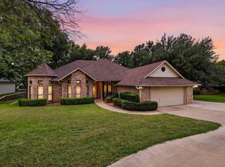 4111 Cimmaron Trl, Granbury, TX 76049