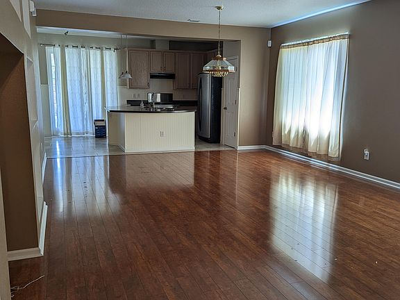 4th image of 3797 Mount Carmel Ln