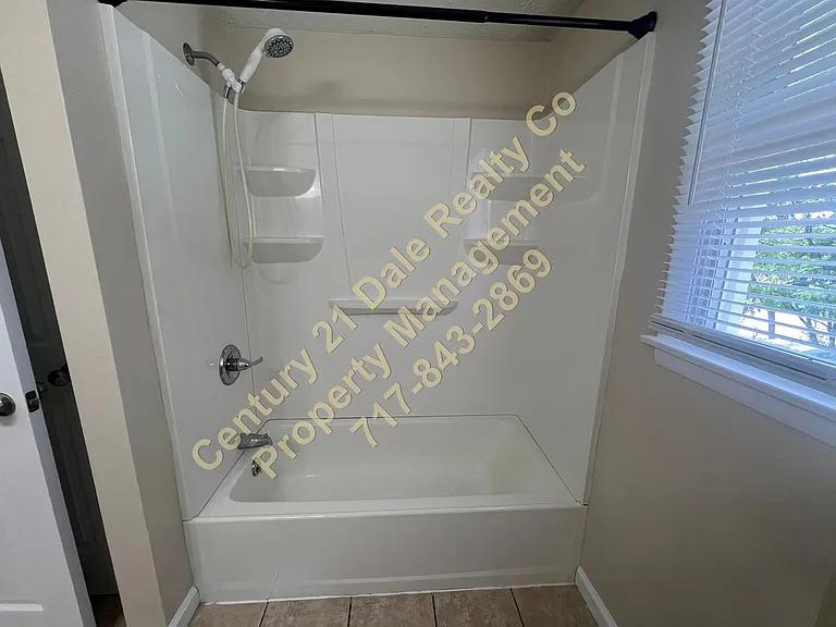 74 Tonden Dr — Photo 12