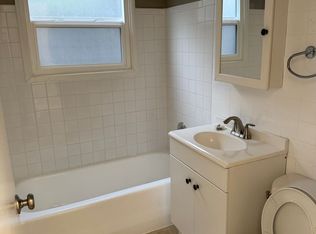 1532 NW 51st St #6, Seattle, WA 98107