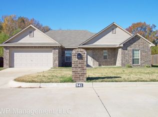 941 Redbud Ln, Bullard, TX 75757
