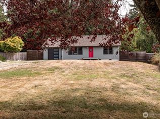 3641 Britzman Loop, Clinton, WA 98236