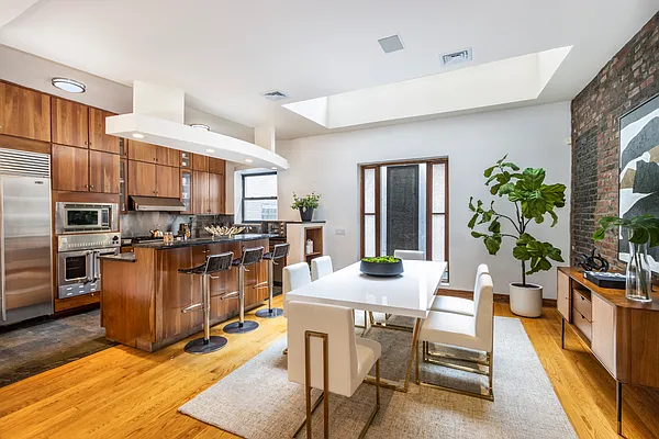 Sold by Brown Harris Stevens | media 5