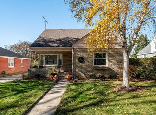 3431 N 94th St, Milwaukee, WI 53222