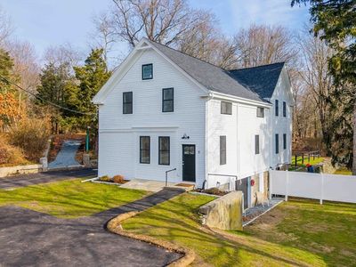 16 Water St #C, Assonet, MA, 02702