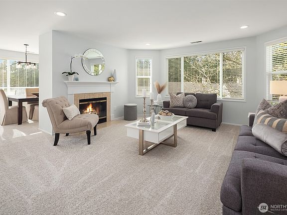 5th image of 22030 SE 40th Court