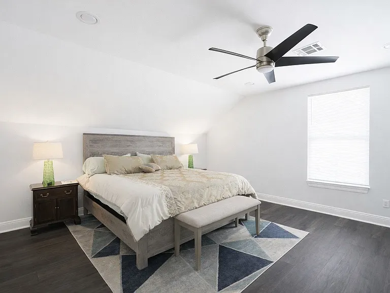 2131 Dumaine St — Photo 9