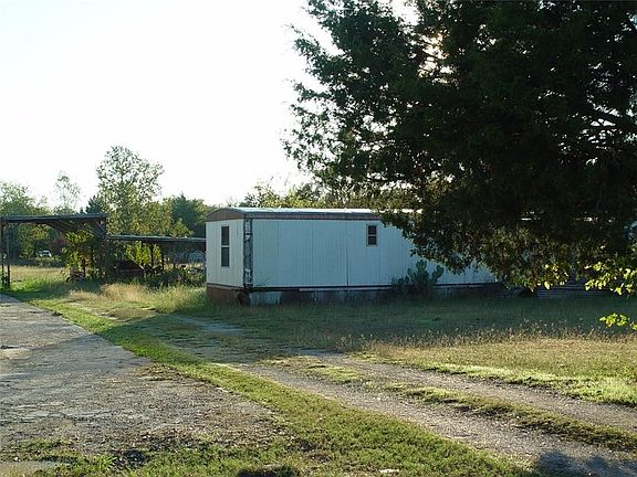 3rd image of 530 Cedar Tone Ln
