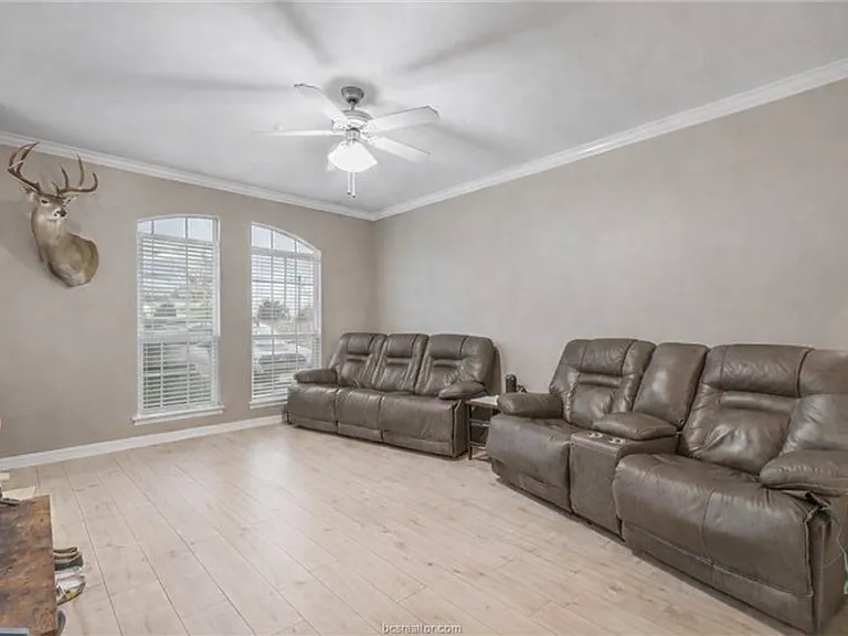 1198 Jones Butler Rd #2109 — Photo 2