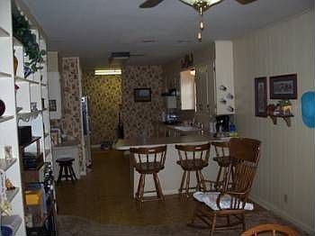 3rd image of 2615 Crescent Dr