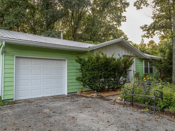 4665 N Happy Hollow Rd, Bloomington, IN 47408