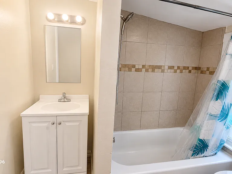 125 Shelton Ave #2B — Photo 5