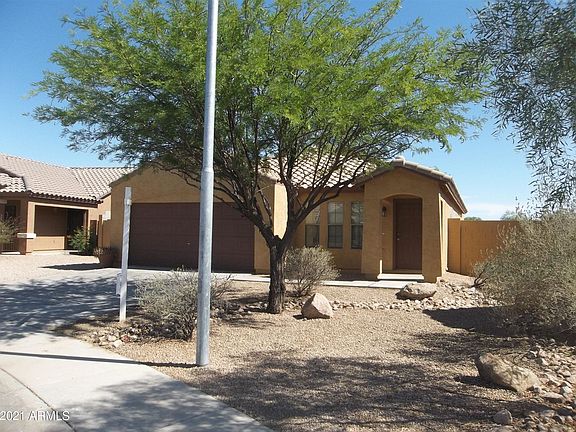 3rd image of 46199 W Barbara Ln